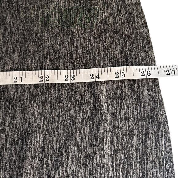 Nike Dri-Fit Oregon Ducks 1/4 Zip Long Sleeve Top Women’s Small Gray - Picture 10 of 10